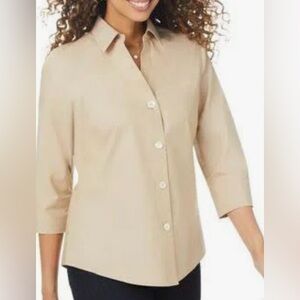 NWOT Foxcroft Paityn blouse size 18